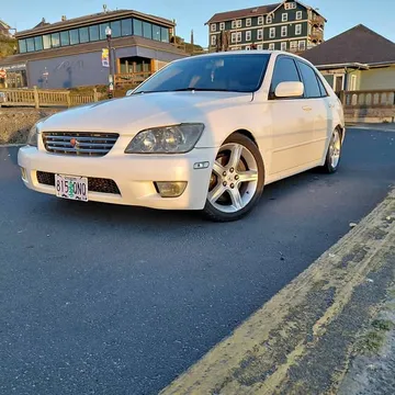 2001 Lexus IS 300 Sedan 4D