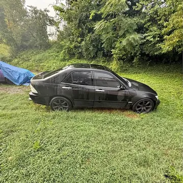 2001 Lexus IS 300 Sedan 4D