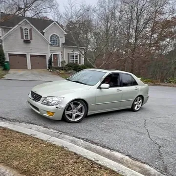 2001 Lexus IS 300 Sedan 4D