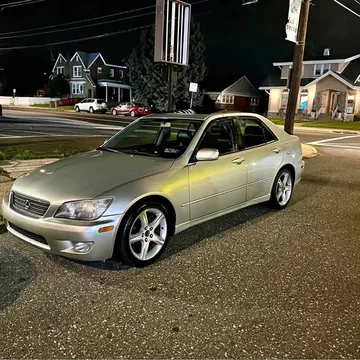 2001 Lexus IS 300 Sedan 4D