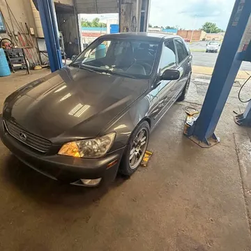 2001 Lexus IS 300 Sedan 4D