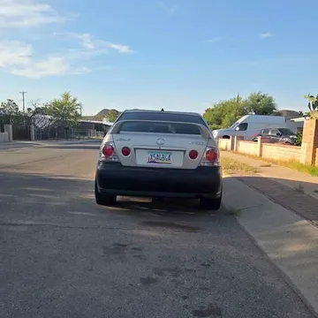 2001 Lexus IS 300 Sedan 4D