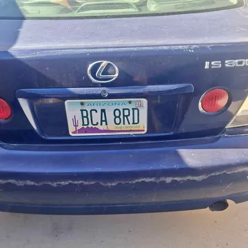 2001 Lexus IS 300 Sedan 4D