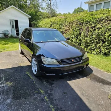 2001 Lexus IS300