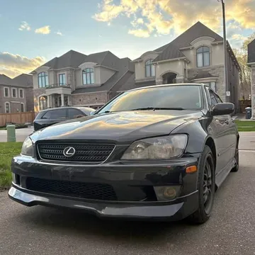 2001 Lexus IS300