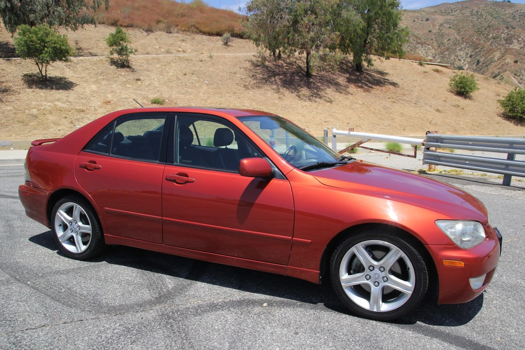 2001 Lexus IS 1st Gen - Image 8 of 31