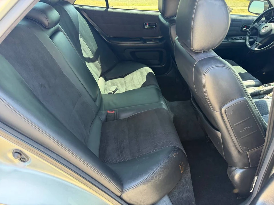 2001 Lexus IS 1st Gen - Image 6 of 7