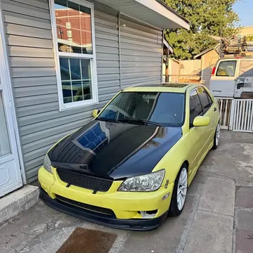 2001 Lexus IS300