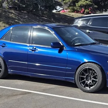 2001 Lexus IS300