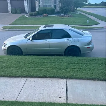 2001 Lexus IS300