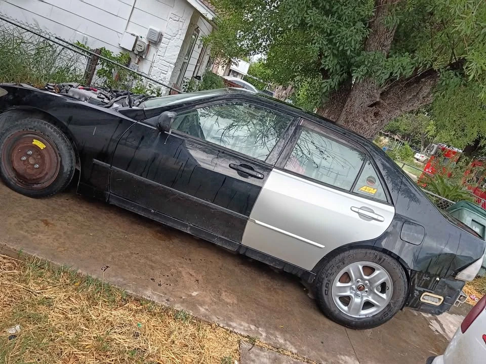 2001 Lexus IS 1st Gen - Image 8 of 10