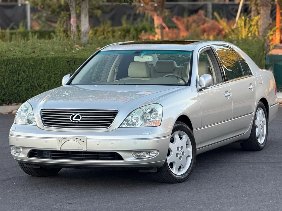 2001 Lexus LS 3rd Gen - Image 6 of 21