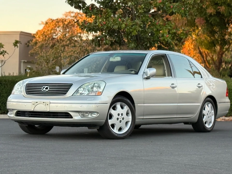 2001 Lexus LS 3rd Gen - Image 7 of 21