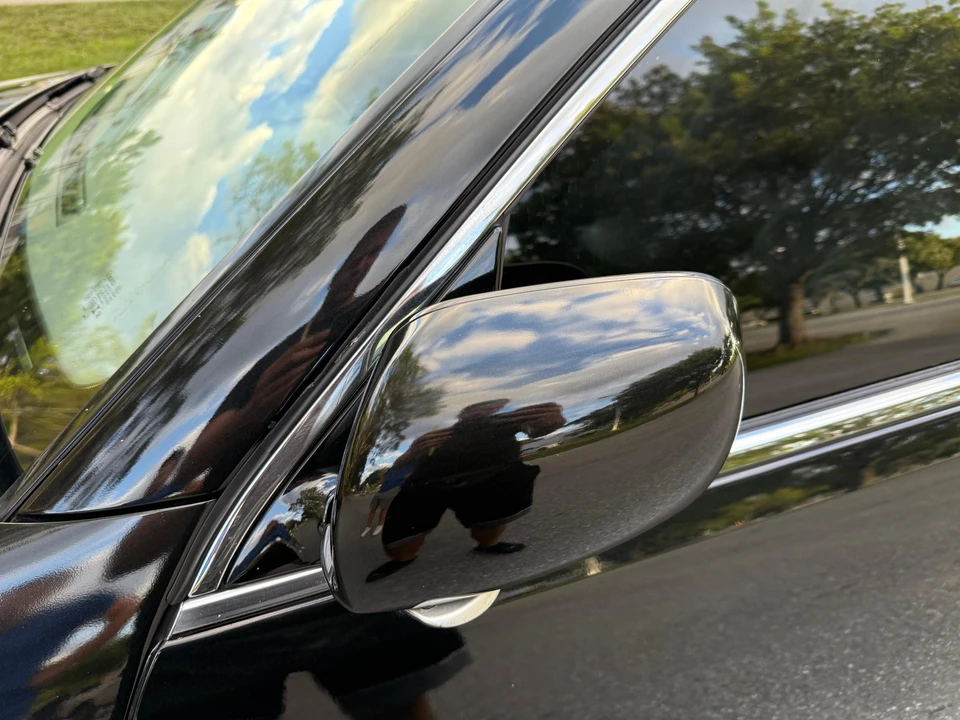 2001 Lexus LS 3rd Gen - Image 21 of 31