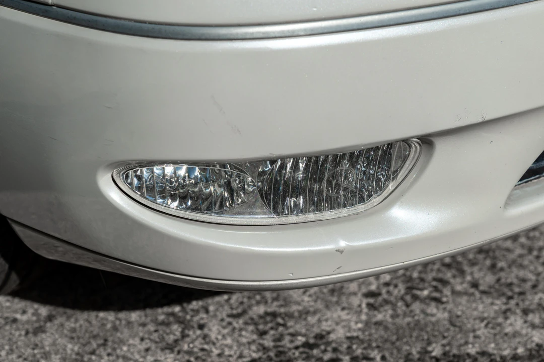 2001 Lexus LS 3rd Gen - Image 28 of 31