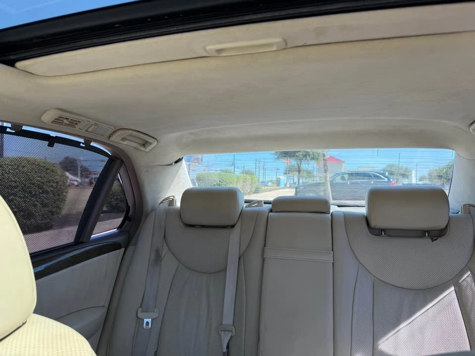 2001 Lexus LS 3rd Gen - Image 12 of 14