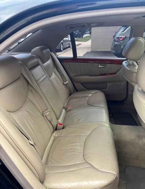 2001 Lexus LS 3rd Gen - Image 5 of 7