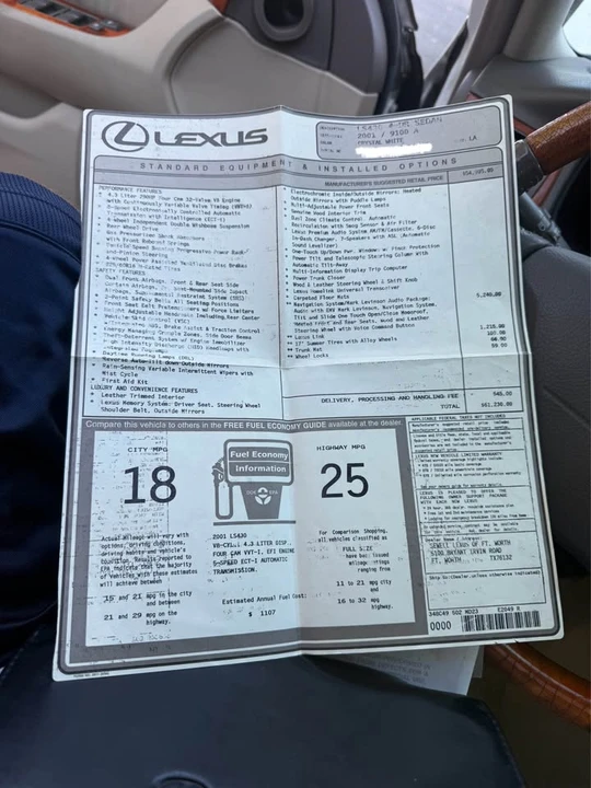 2001 Lexus LS 3rd Gen - Image 12 of 13