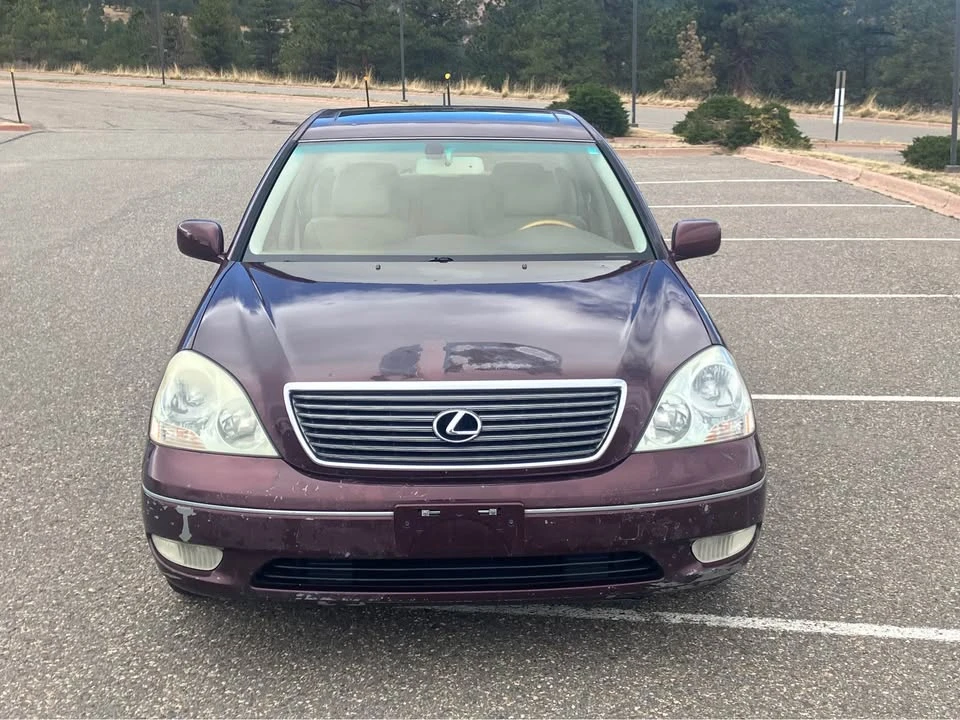 2001 Lexus LS 3rd Gen - Image 8 of 19