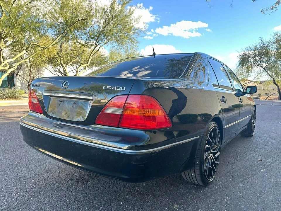 2001 Lexus LS 3rd Gen - Image 4 of 12