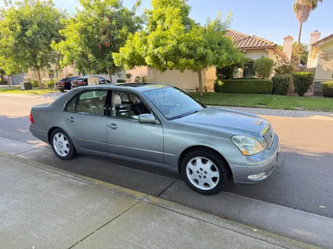 2001 Lexus LS 430 Ultra Luxury