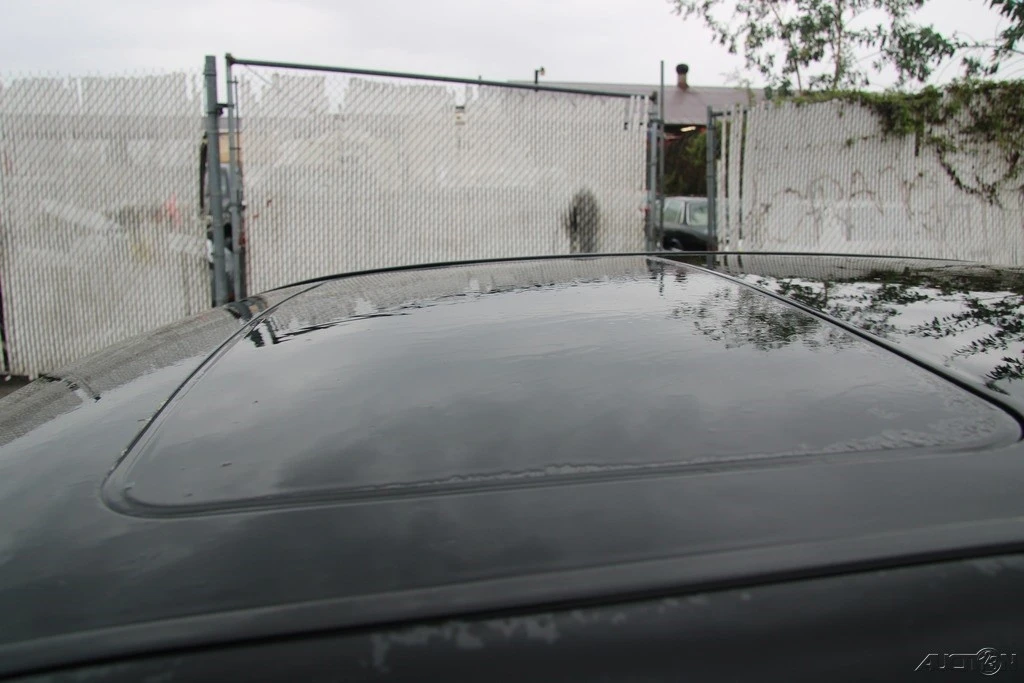 2001 Lexus LS 2nd Gen - Image 10 of 21