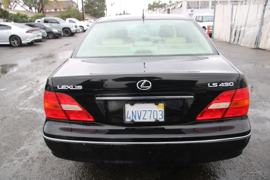 2001 Lexus LS 2nd Gen - Image 5 of 21