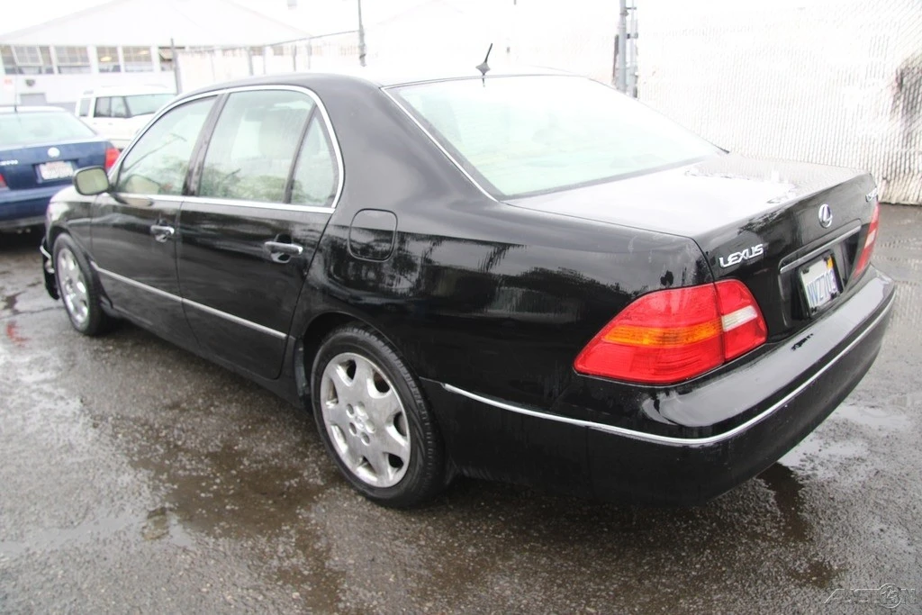 2001 Lexus LS 2nd Gen - Image 4 of 21
