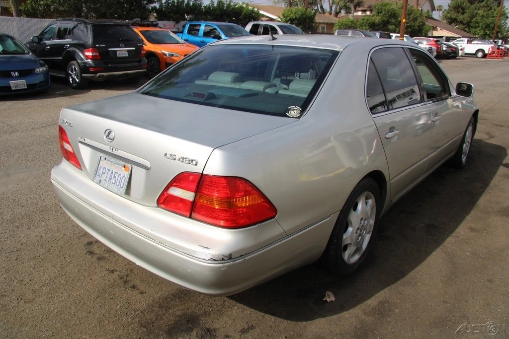 2001 Lexus LS 3rd Gen - Image 7 of 21