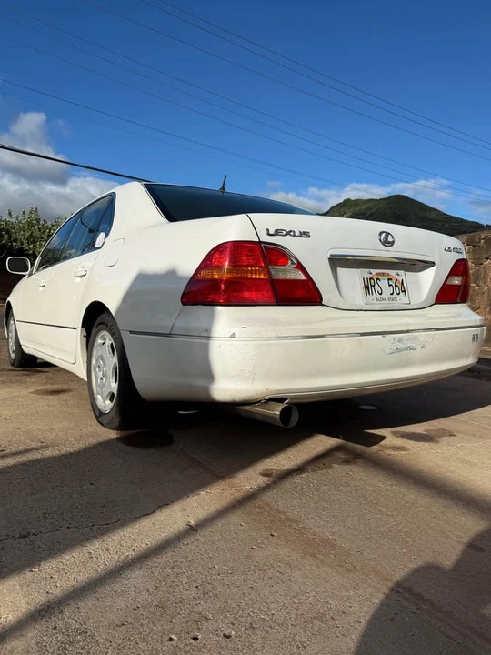2001 Lexus LS 3rd Gen - Image 4 of 6