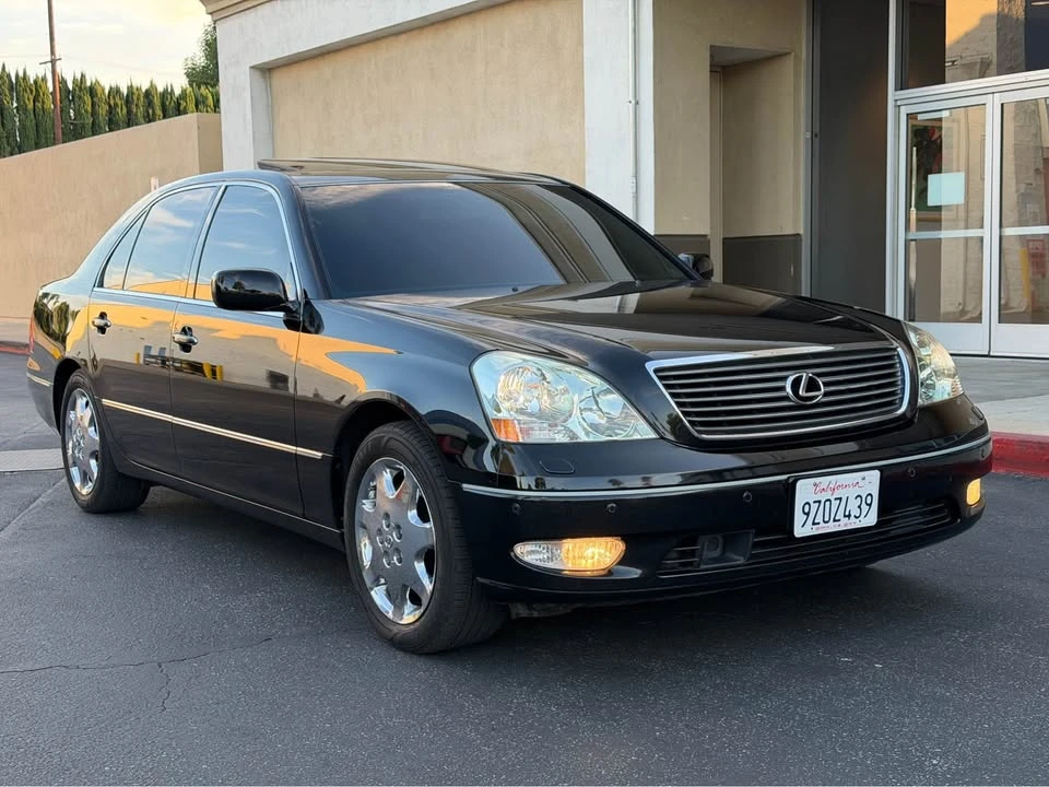 2001 Lexus LS 3rd Gen - Image 3 of 20