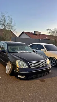 2001 Lexus LS 430 Sedan 4D