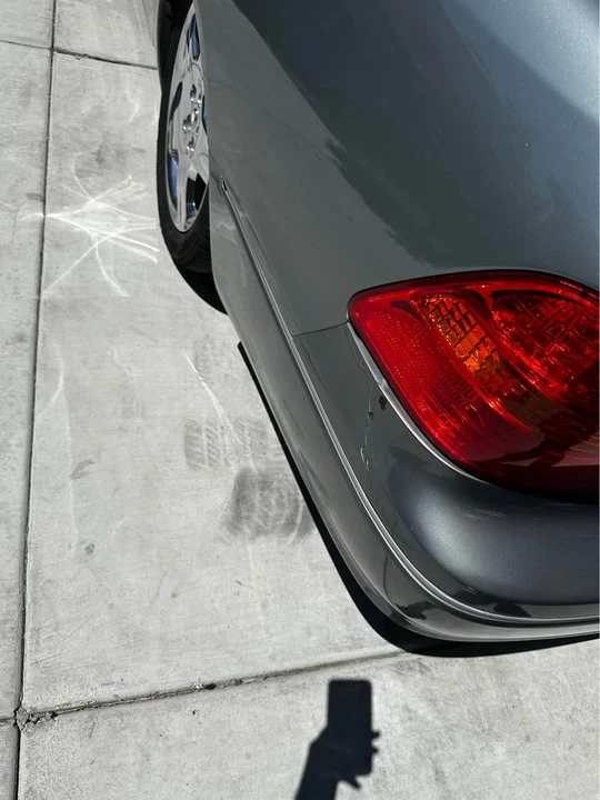 2001 Lexus LS 3rd Gen - Image 3 of 4