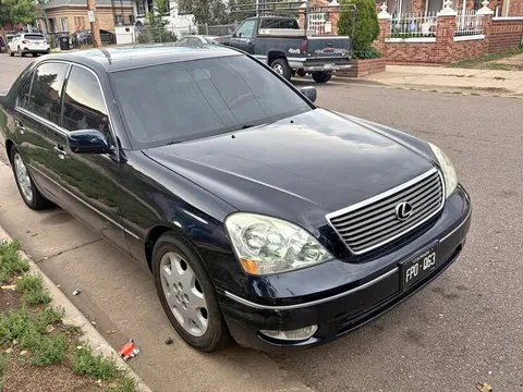 2001 Lexus LS 430 Sedan