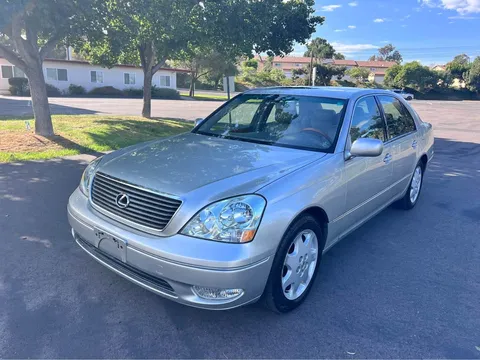 2001 Lexus LS 430 Sedan 4D