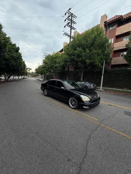 2001 Lexus LS 430 Sedan 4D