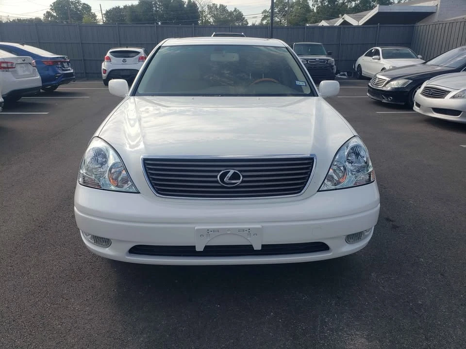 2001 Lexus LS 3rd Gen - Image 4 of 13