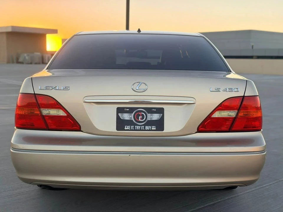 2001 Lexus LS 3rd Gen - Image 5 of 17