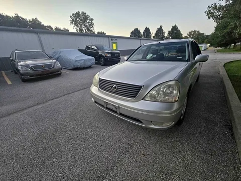 2001 Lexus LS 430 Sedan 4D