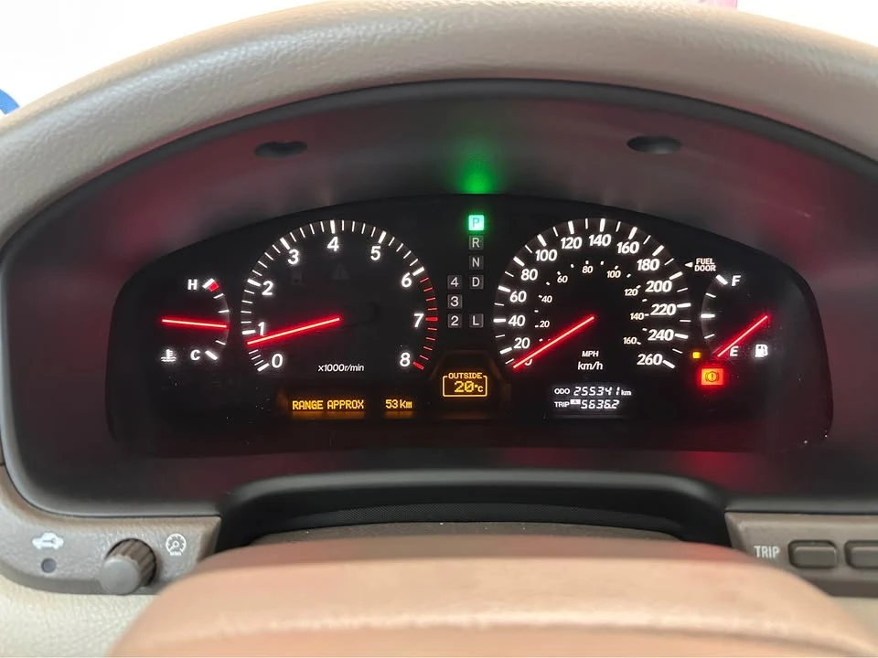 2001 Lexus LS 3rd Gen - Image 11 of 11