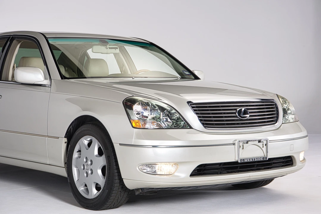 2001 Lexus LS 2nd Gen - Image 31 of 31