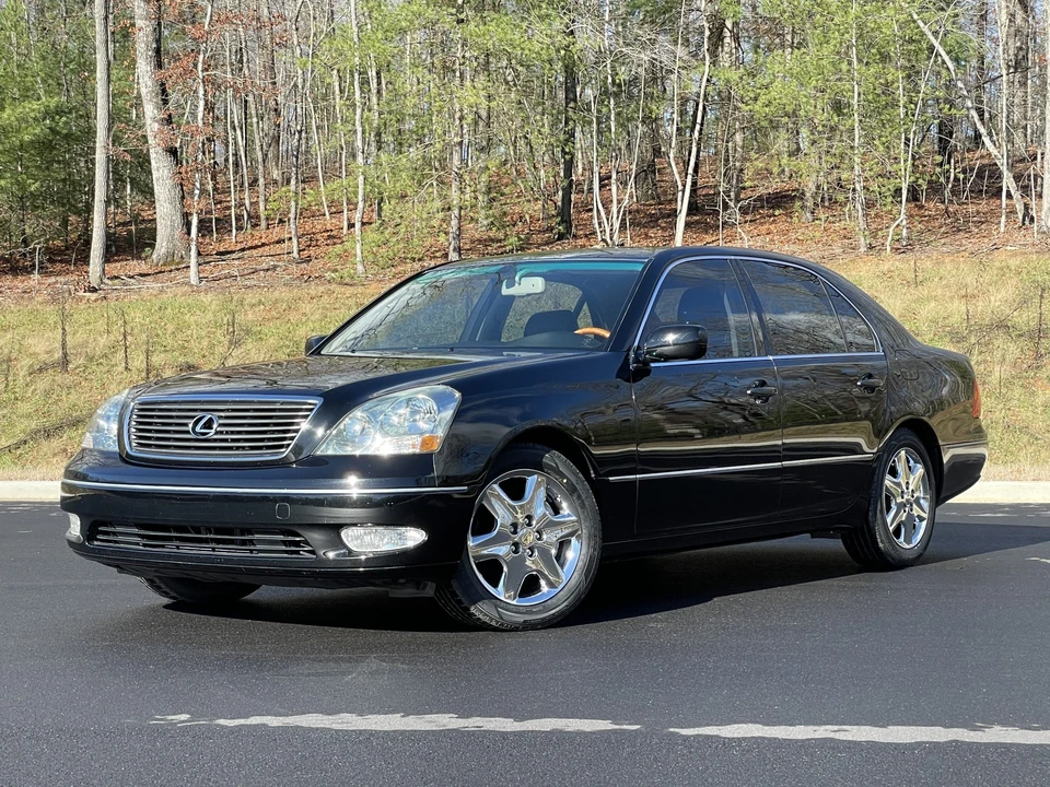 2001 Lexus LS 3rd Gen - Image 9 of 31