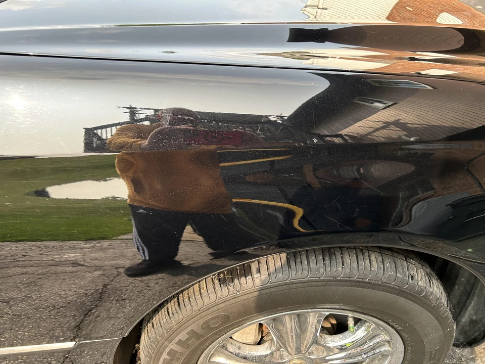 2001 Lexus LS 3rd Gen - Image 22 of 31