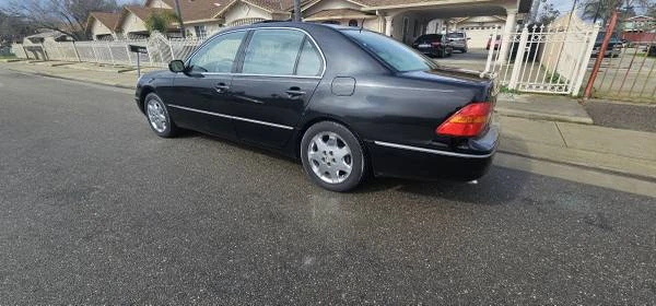 2001 Lexus LS 3rd Gen - Image 2 of 18