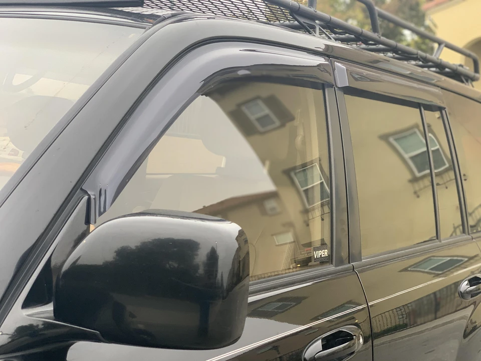 2001 Lexus LX 2nd Gen - Image 30 of 31