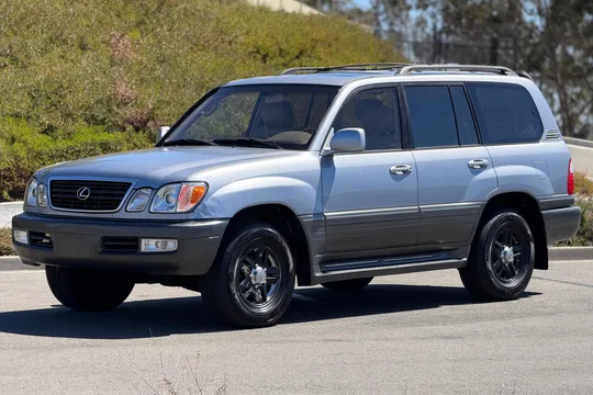 2001 Lexus LX 470