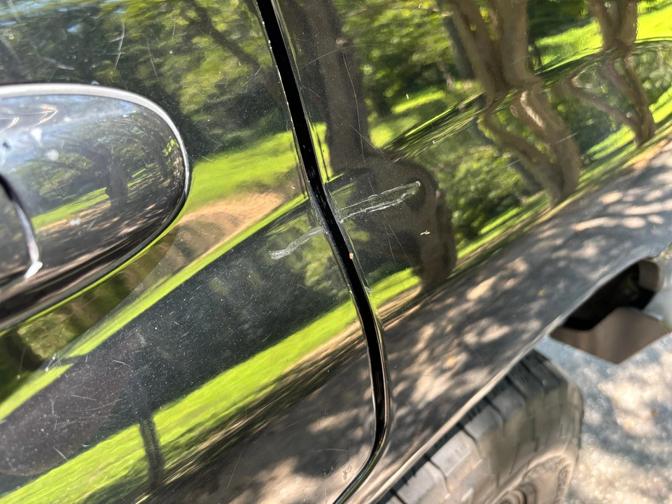 2001 Lexus LX 1st Gen - Image 20 of 31