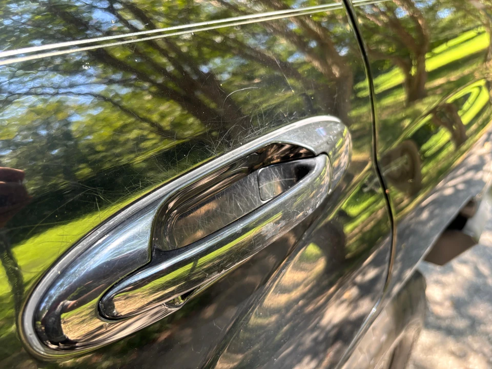 2001 Lexus LX 1st Gen - Image 21 of 31