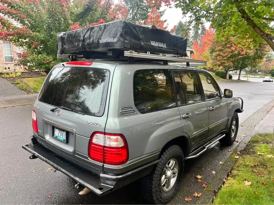 2001 Lexus LX 1st Gen - Image 3 of 8