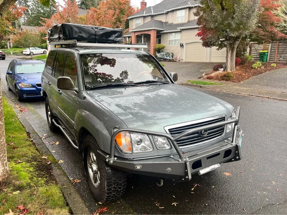 2001 Lexus LX 1st Gen - Image 2 of 8